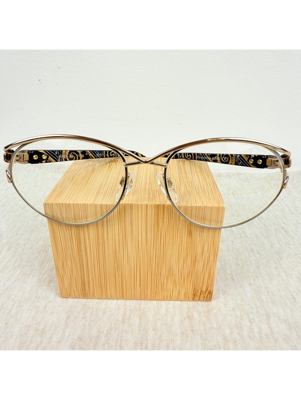 Vintage Silhouette Austria Gold Oval Eyeglass Frames Black Swirl 56-14-135